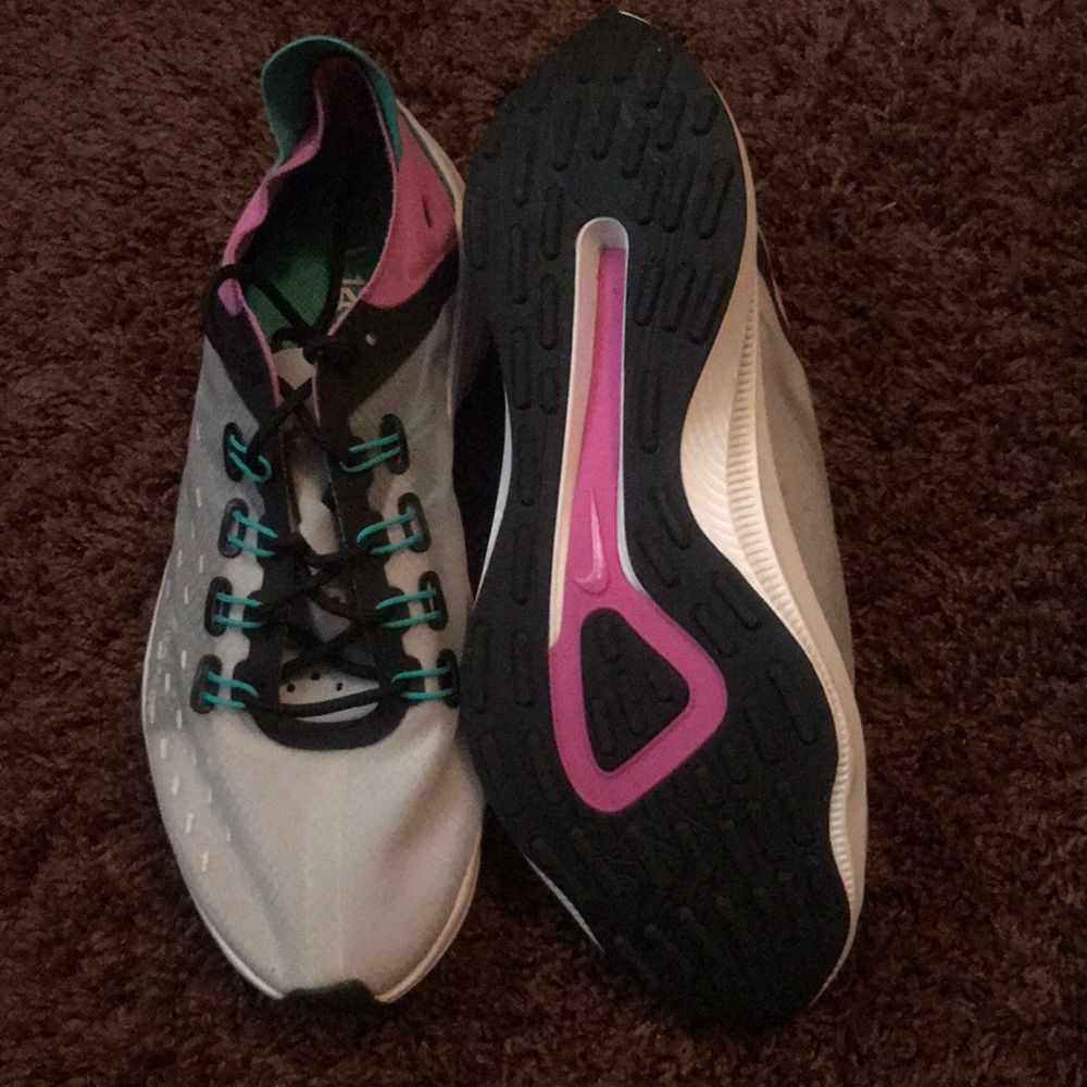 Nike Running Shoes 🤍.